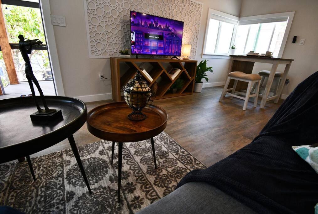Shares View Luxury Apt ร็อคเลดจ์ ภายนอก รูปภาพ